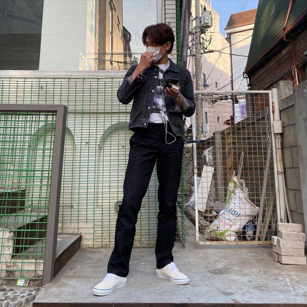 Gaya busana Rain (instagram.com/rain_oppa)