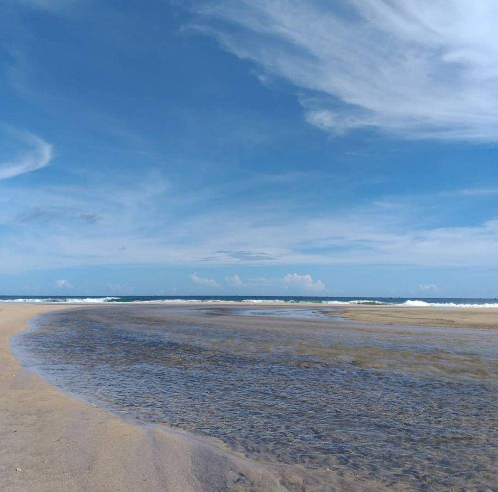 Pantai Dlodo (instagram.com/panggilhidup)