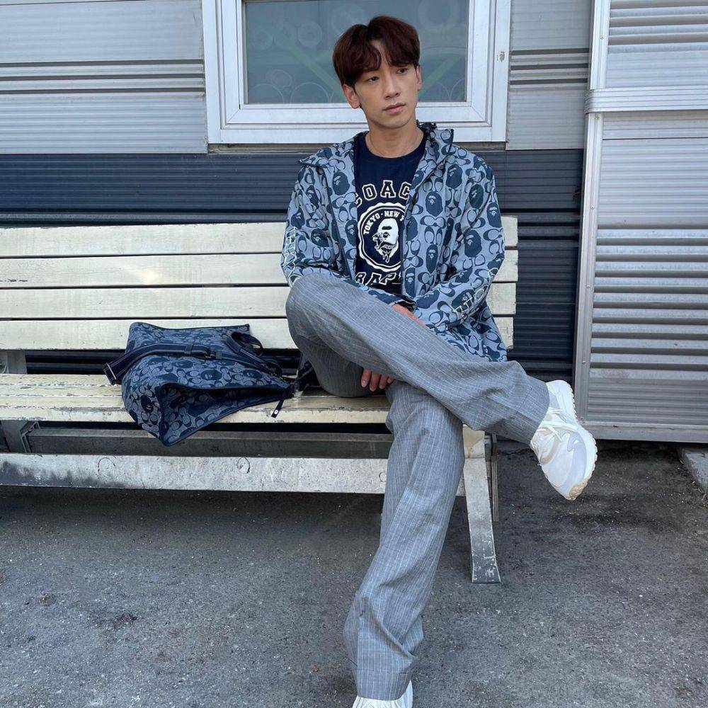 Gaya busana Rain (instagram.com/rain_oppa)