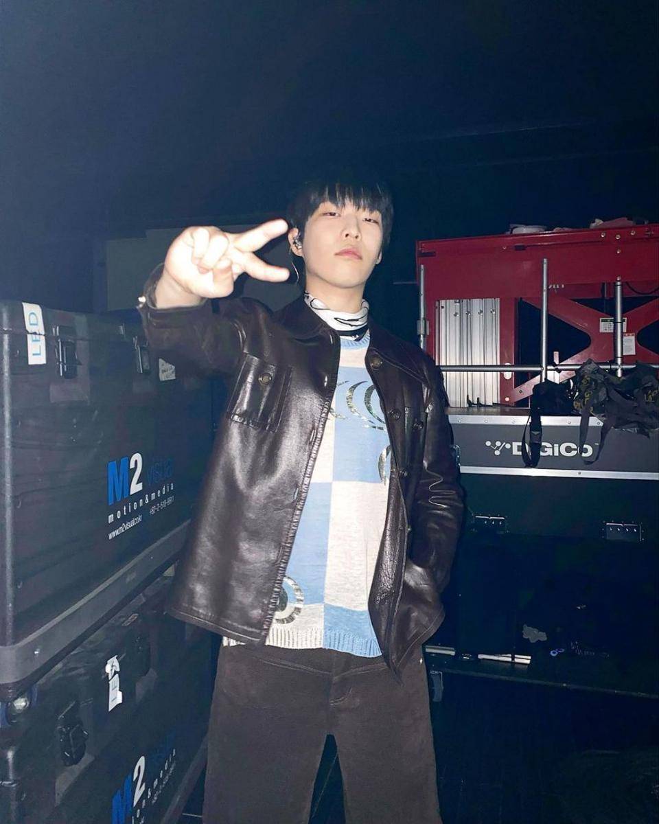 potret Chan Hyuk AKMU (instagram.com/akmuchanhk)