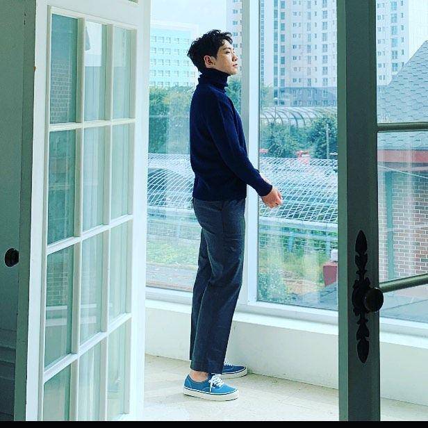 Gaya busana Rain (instagram.com/rain_oppa)