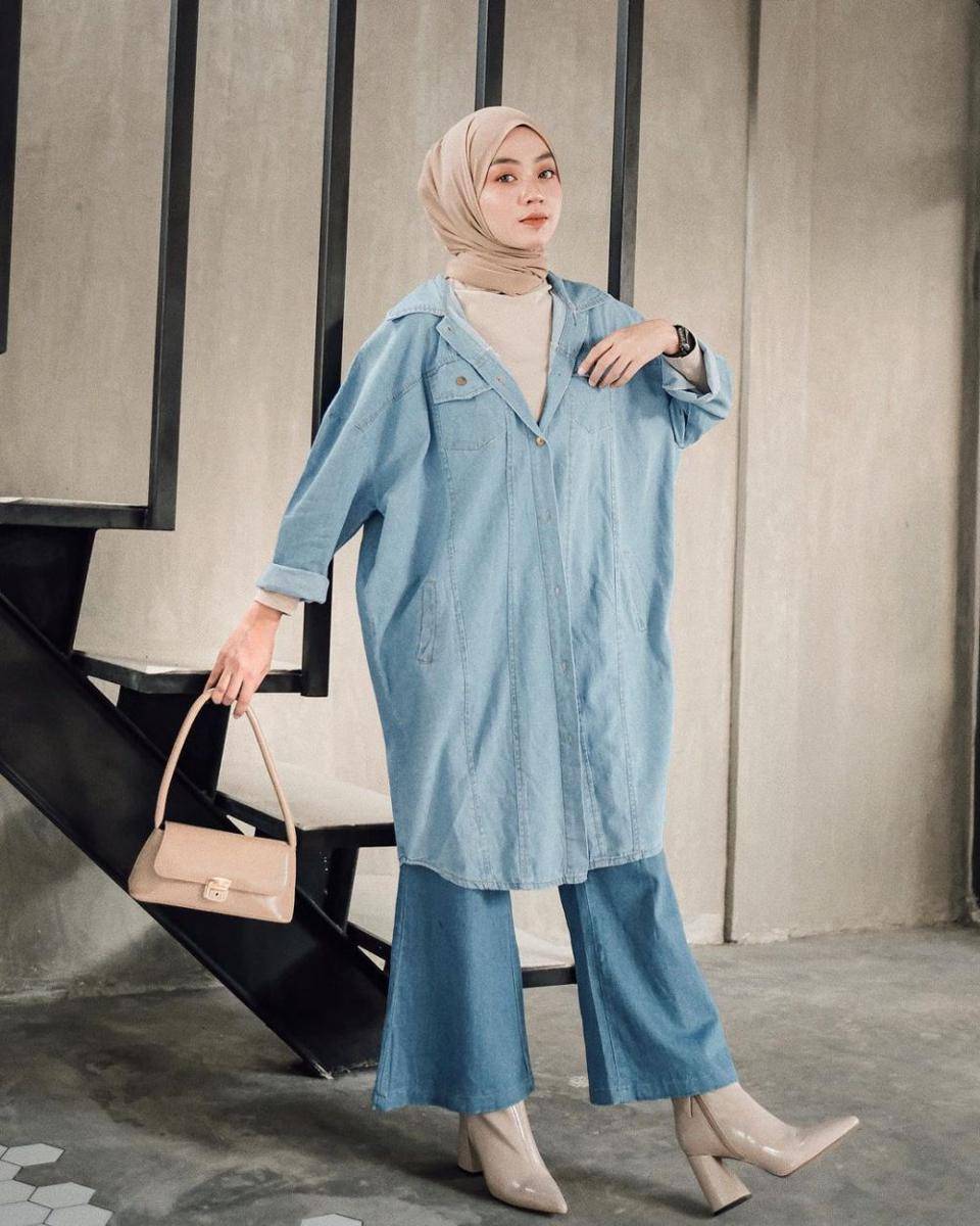 outfit serba jeans Meirani Amalia (instagram.com/meiraniap)