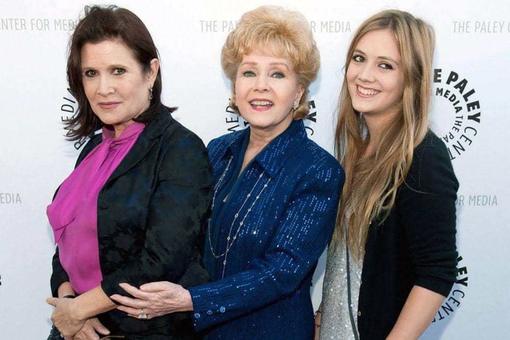 Debbie Reynolds, Carrie Fisher, dan Billie Lourd (citigist.com)