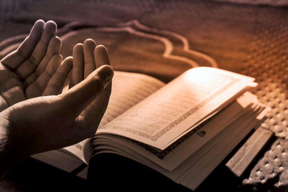 6 Doa Penenang Jiwa Dalam Surat Al-Baqarah dan Ali 'Imran