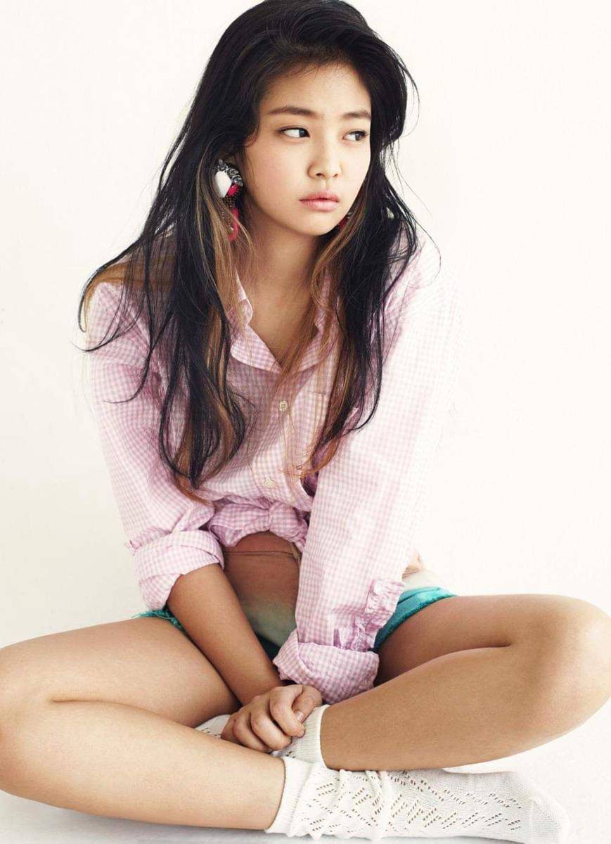 Jennie BLACKPINK (facebook.com/ygfamily)