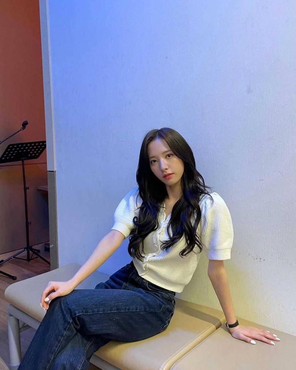 Bona WJSN (instagram.com/bn_95819)