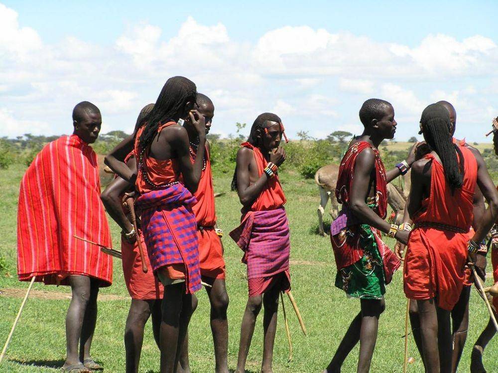 Suku Maasai (commons.wikimedia.org)