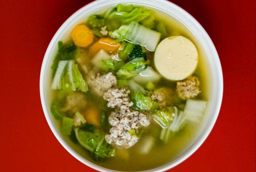 ilustrasi sup sayur lemak sapi (pexels.com/Cook Eat)