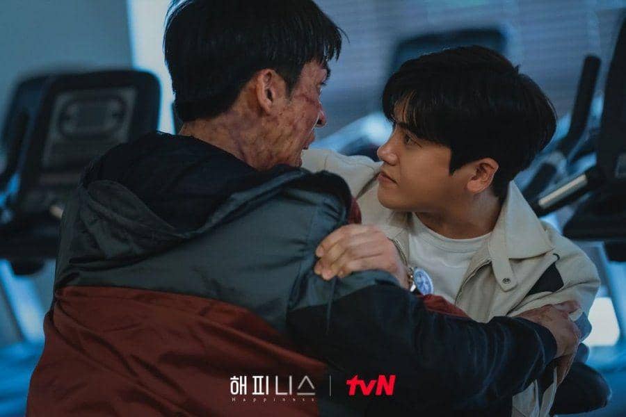 potret Park Hyung Sik di KDrama Happiness (dok. tvN/Happiness)