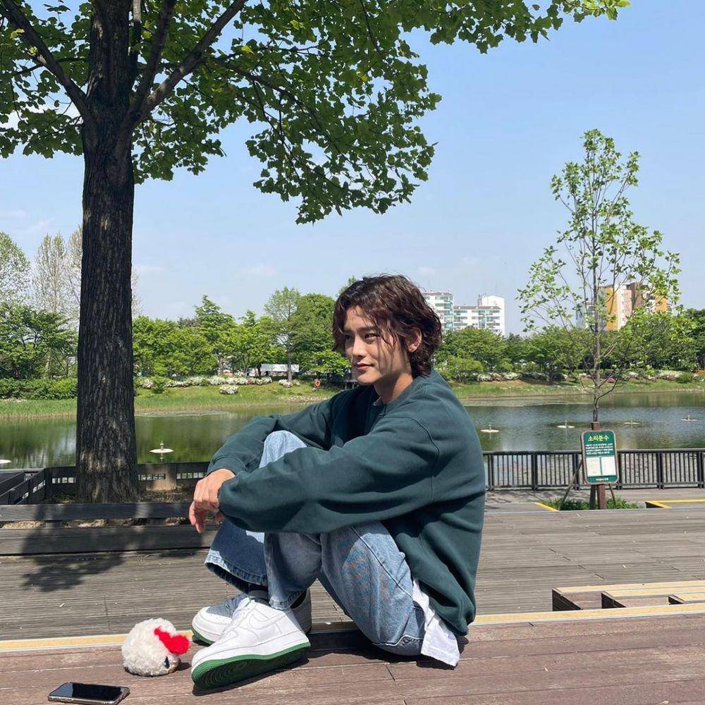 Choi Jung Woo (instagram.com/vogue.jw)