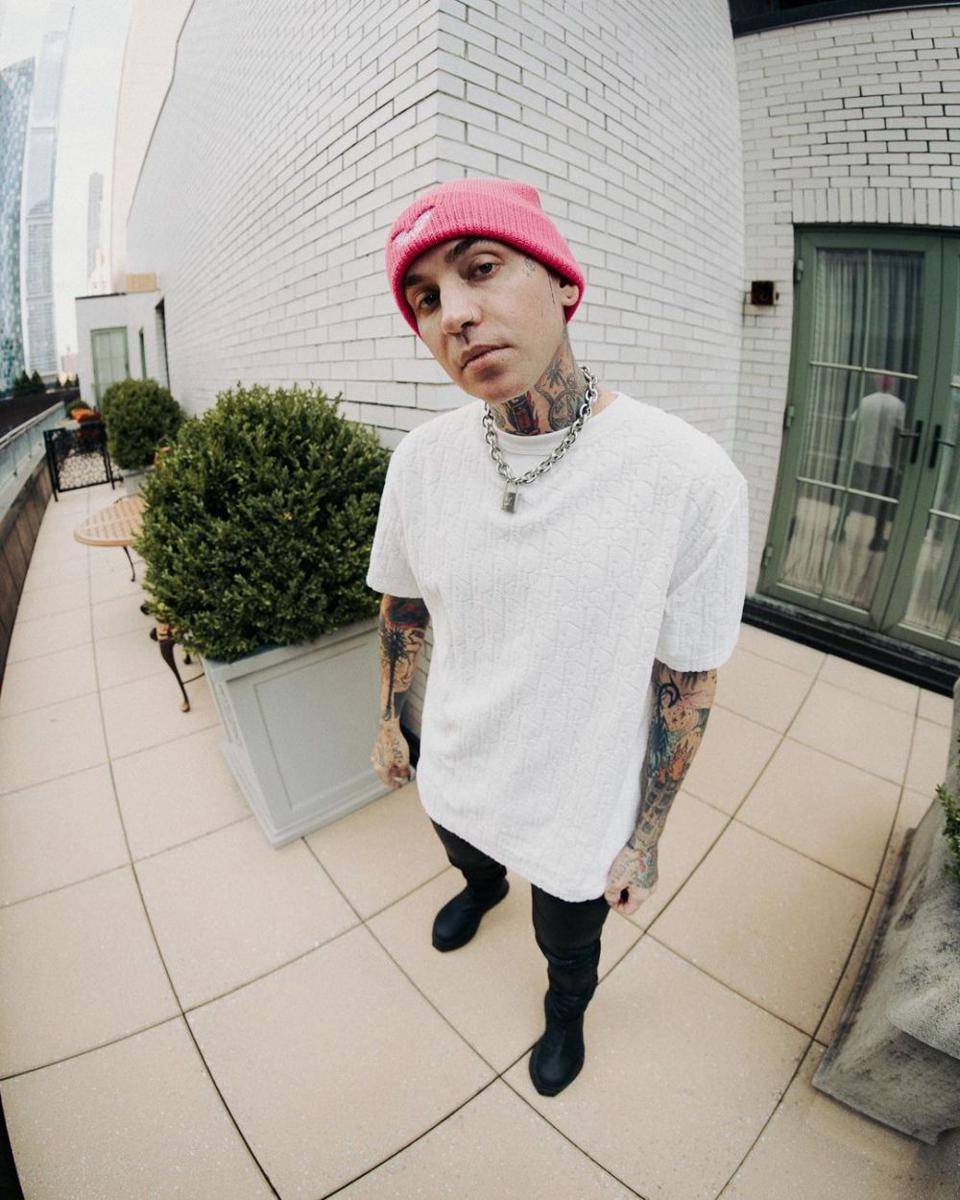 Blackbear (instagram.com/bear)