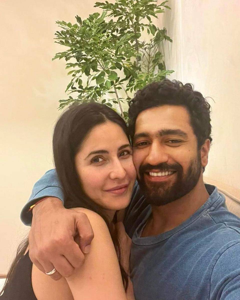 Katrina Kaif dan suami (instagram.com/katrinakaif)