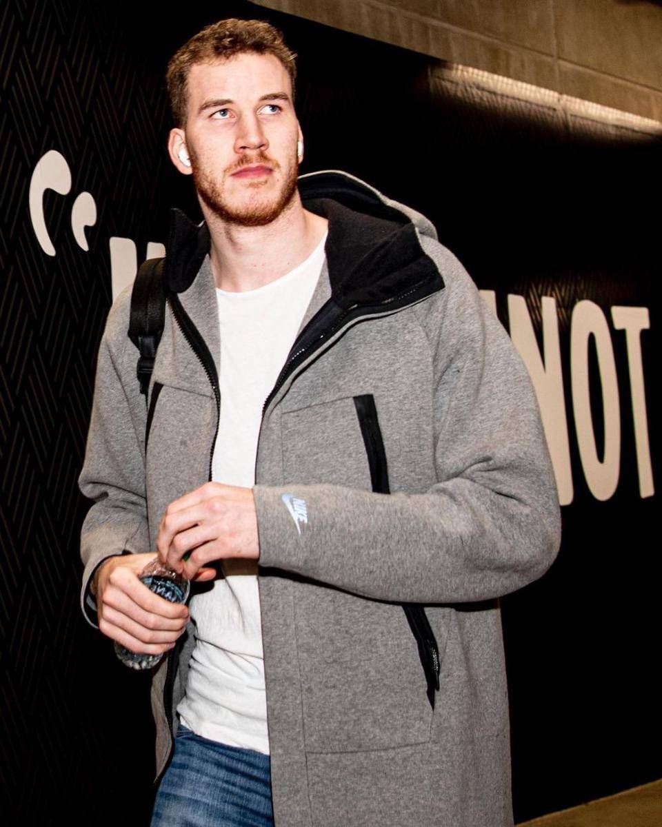 potret Jakob Poeltl (instagram.com/jakob)