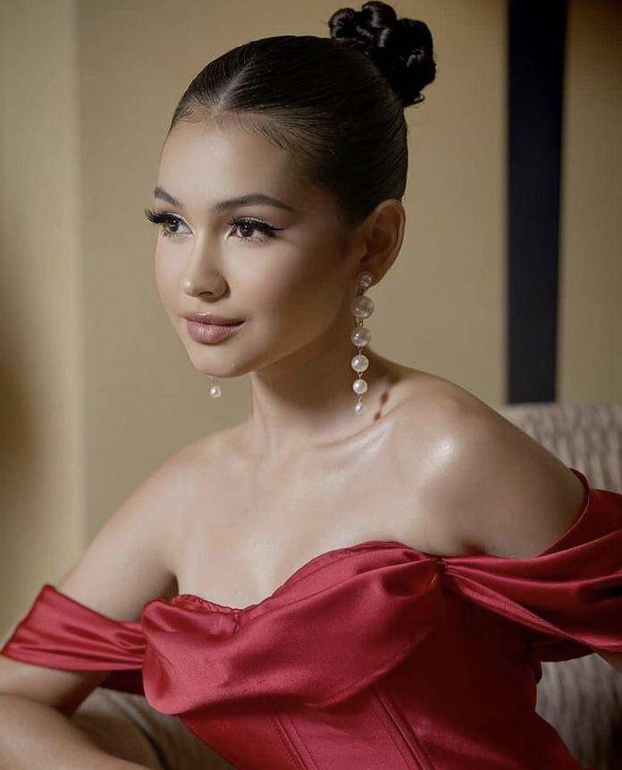 Sandrinna (Instagram.com/sandrinna_11)