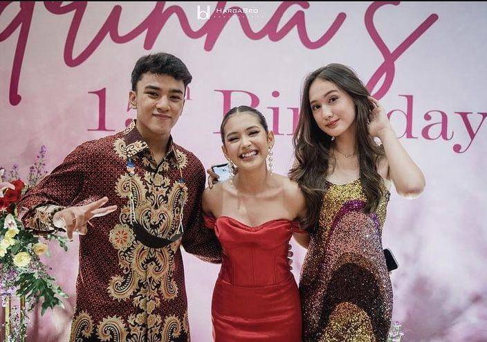 Sandrinna (Instagram.com/sandrinna_11)