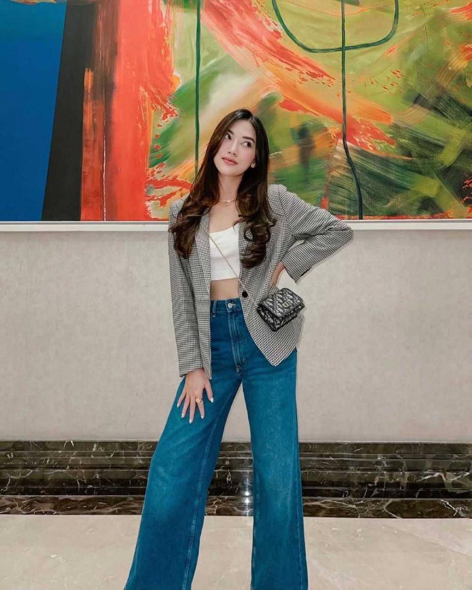 Selebgram Dindra Nashriyah (instagram.com/dindranashriyah)