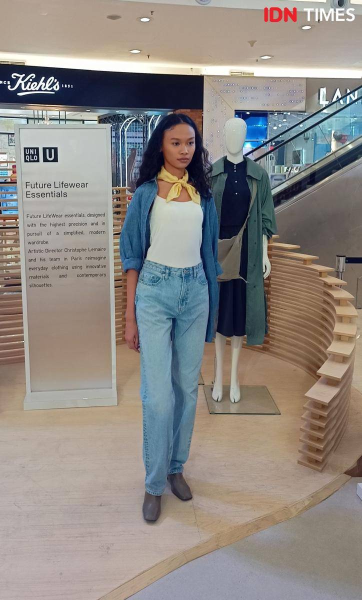 Koleksi LifeWear UNIQLO Spring/Summer 2022. Kamis, 13 Desember 2022. (IDN Times/M. Tarmizi Murdianto)