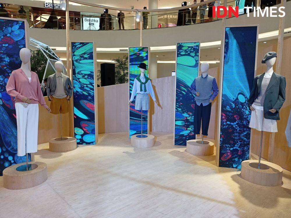 Peluncuran Koleksi LifeWear Spring/Summer 2022 UNIQLO Indonesia. 13 Januari 2022. (IDN Times/M. Tarmizi Murdianto)