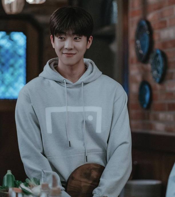 Chang Jong Hyeop (instagram.com/chaejh_)