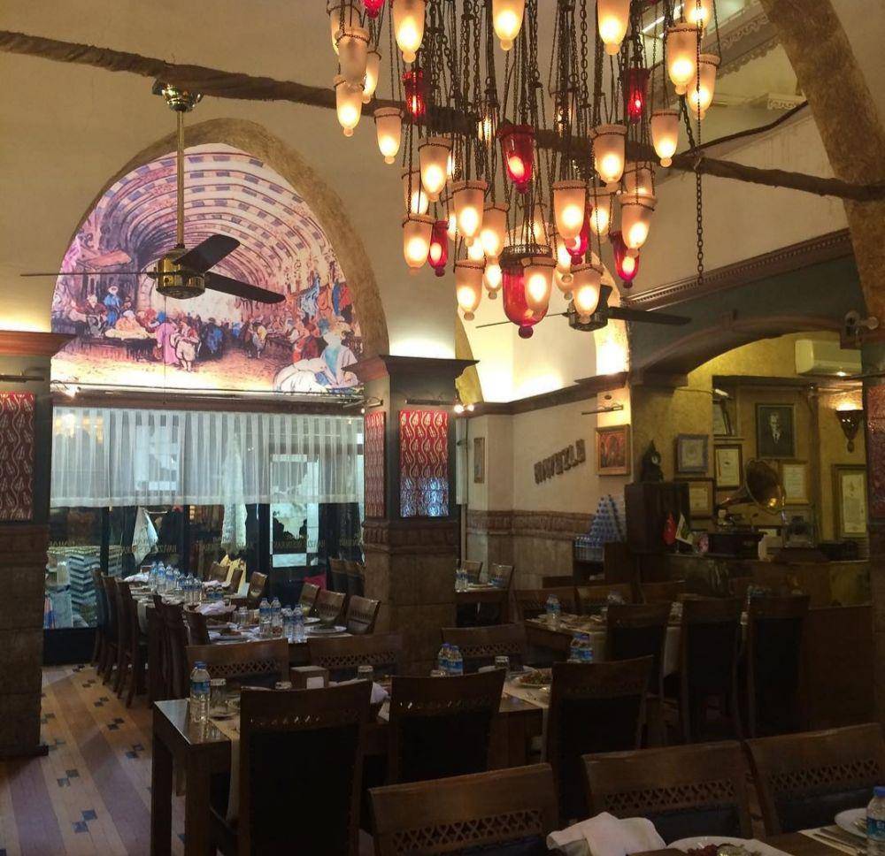 Havuzlu Restaurant, Fatih (instagram.com/havuzlurestaurant)