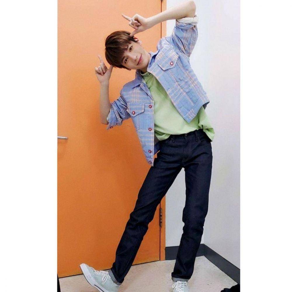 outer Taehyun TXT (instagram.com/txtoutfitstyle)