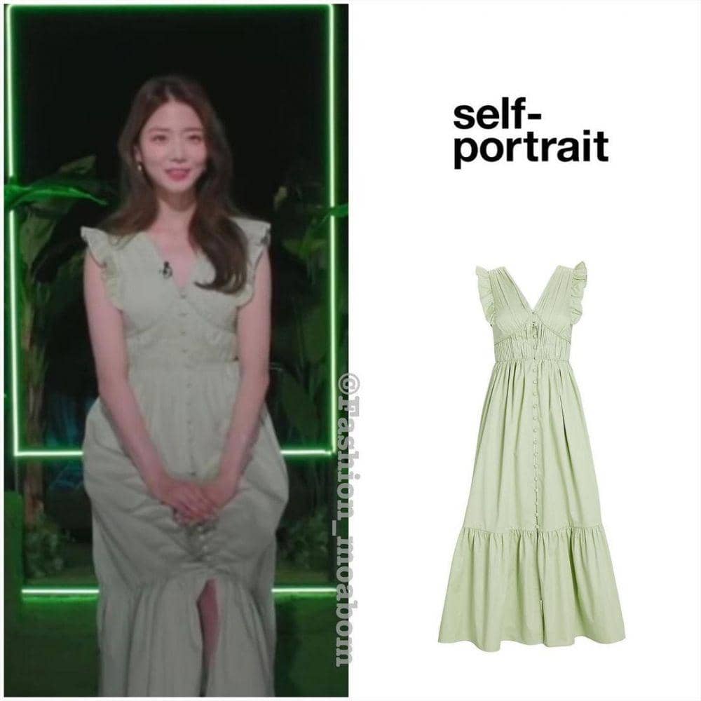 Outfit Shin Ji Yeon (instagram.com/fashion_moabom)