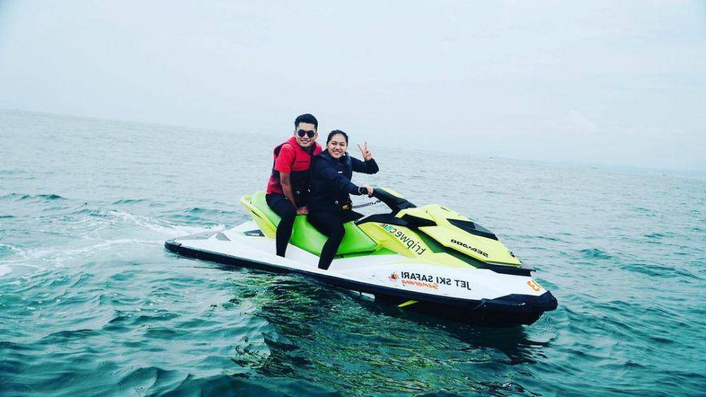 Leo Rolly Carnando dan Indah Cahya Sari Jamil (instagram.com/rollycarnando)