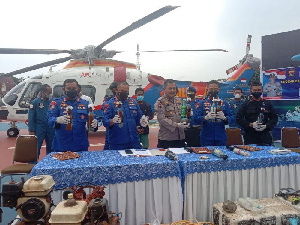 Polisi Buru Tiga Pengebom Ikan yang Kabur saat Hendak Ditangkap