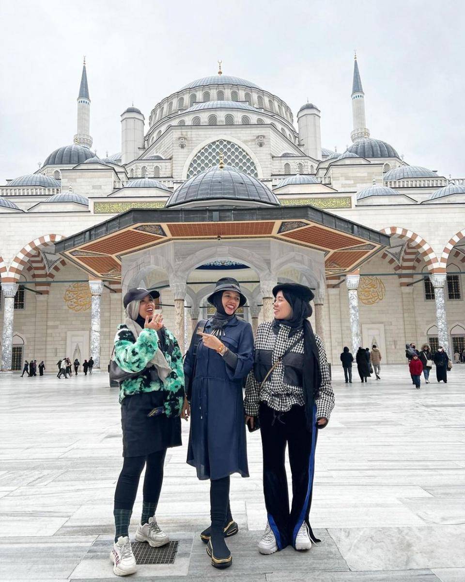 potret Lenggogeni Faruk (instagram.com/genifaruk)