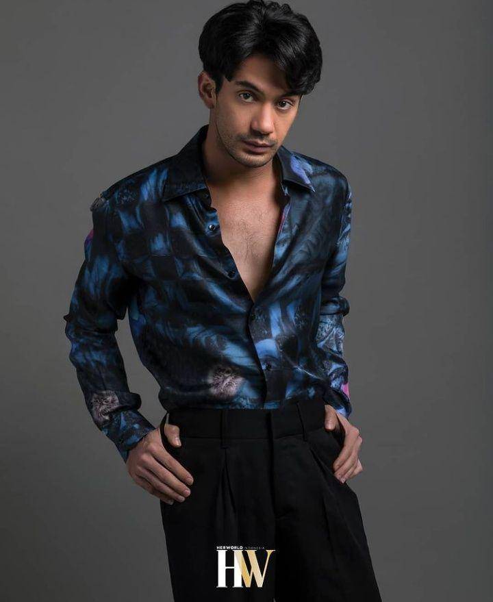 Reza Rahadian (instagram.com/officialpilarez)