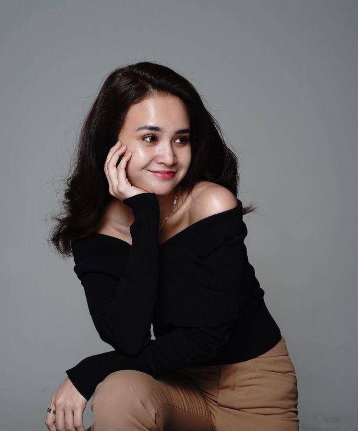 Michelle Ziudith (instagram.com/michelleziu)