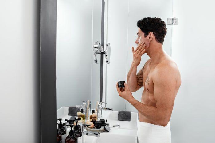 21 Rekomendasi Sunscreen untuk Pria, Wajib Coba!