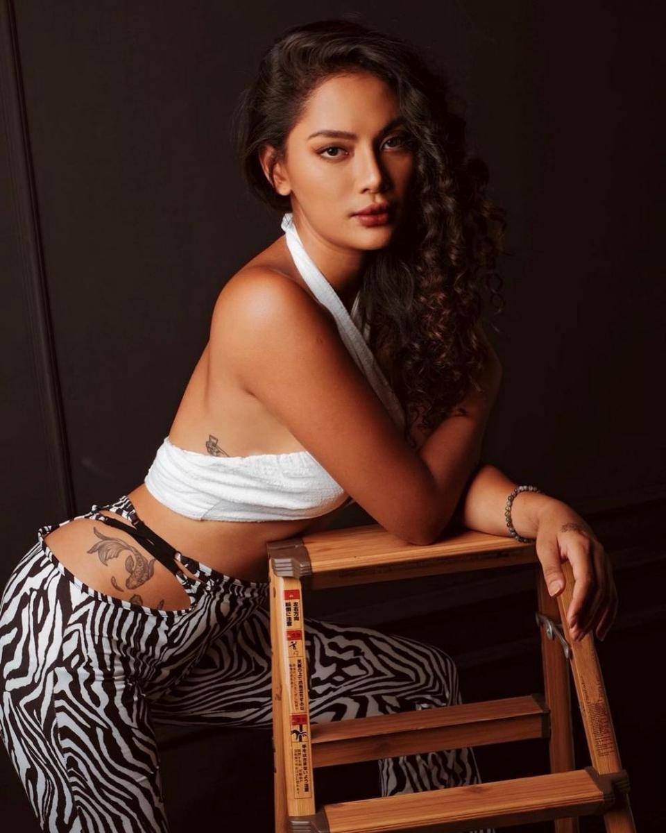 Erika Carlina (instagram.com/eri.carl)