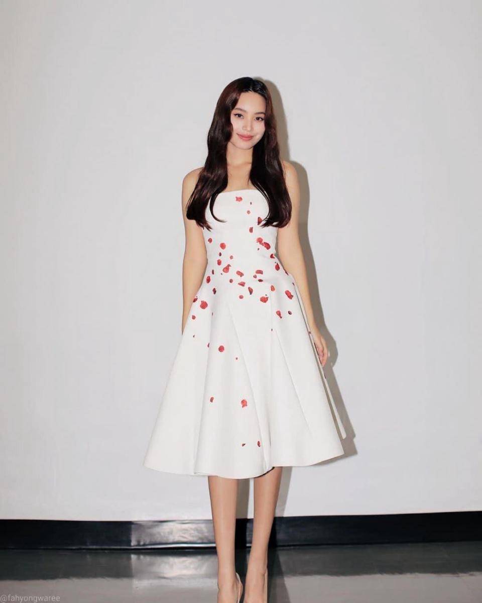 Fah Yongwaree (instagram.com/fahyongwaree)