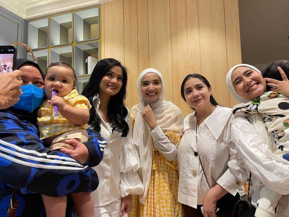 potret syukuran Zaskia Sungkar dan Irwansyah (instagram.com/zaskiasungkar15)
