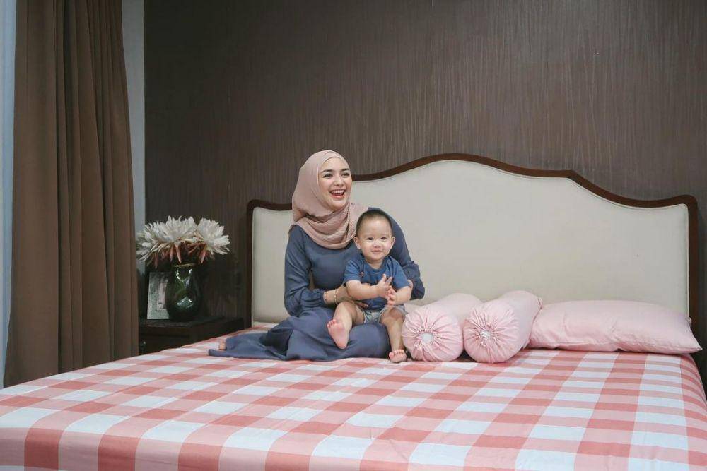 potret Citra Kirana dan anaknya (instagram.com/citraciki)