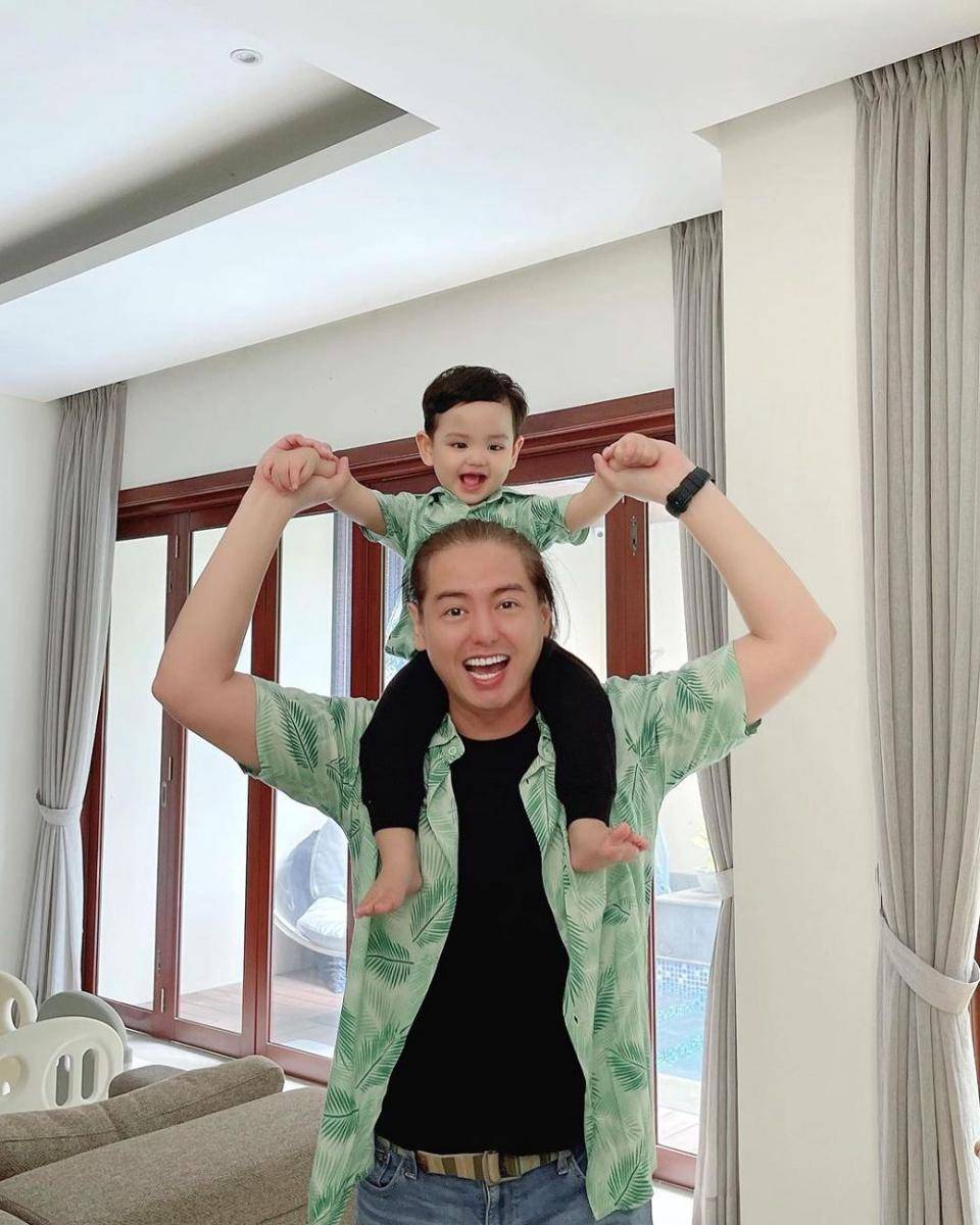 Roger Danuarta dan buah hati (instagram.com/cutratumeyriska)