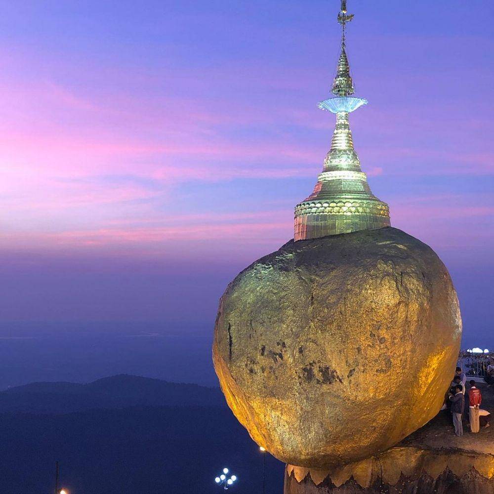 potret Pagoda Kyaiktiyo (instagram.com/riccardo.festa)