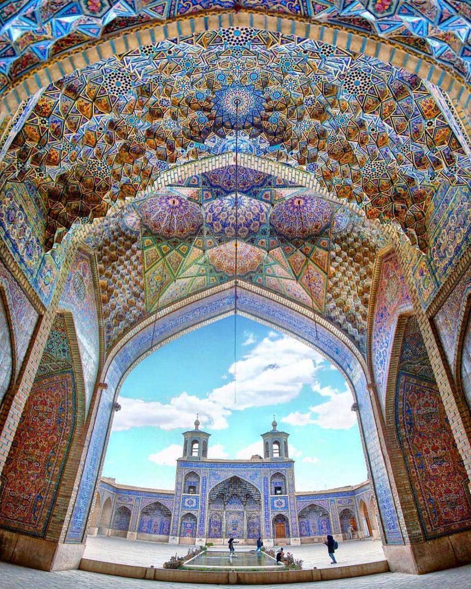 potret Masjid Nasir al Mulk (instagram.com/nasiralmulkmosque)