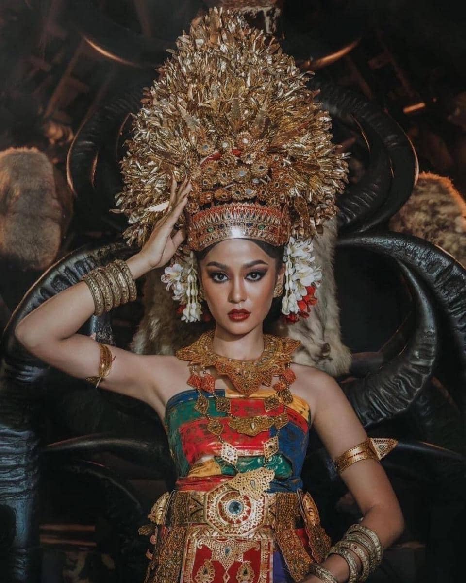 Malaika Khan (instagram.com/malaikakhan_nl)