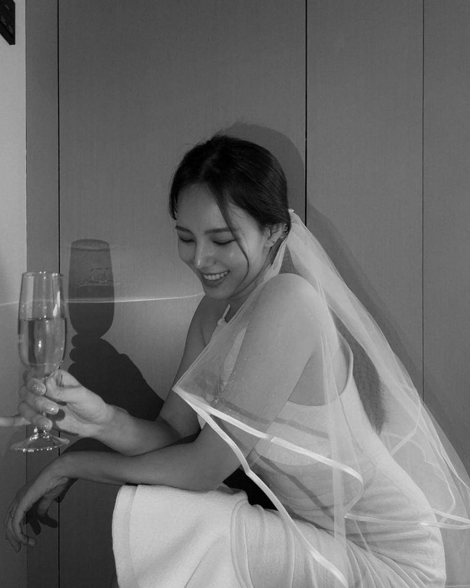 Bridal shower Kim Eun Jung eks Jewelry (Instagram.com/eunjung1128)