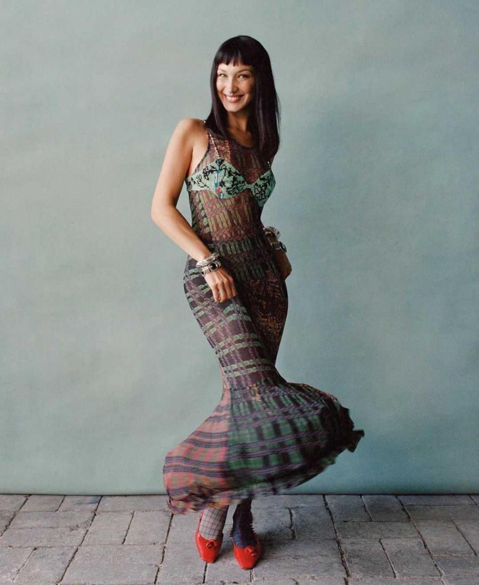 Bella Hadid (instagram.com/bellahadid)