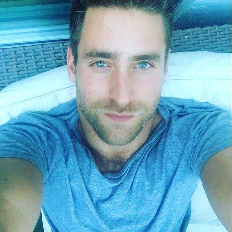 Oliver Jackson-Cohen (instagram.com/ojacksoncohen)