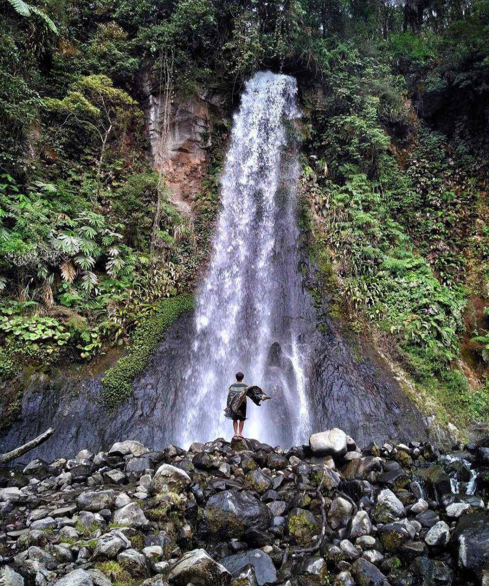 Air Terjun Cibereum (instagram.com/aditia.putra.21)