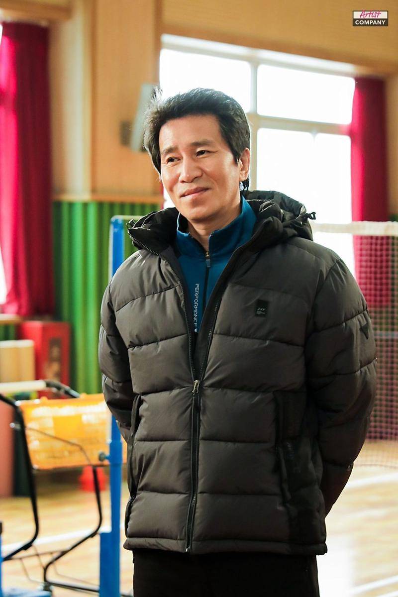 Shin Jung Keun (artistcompany.co.kr)