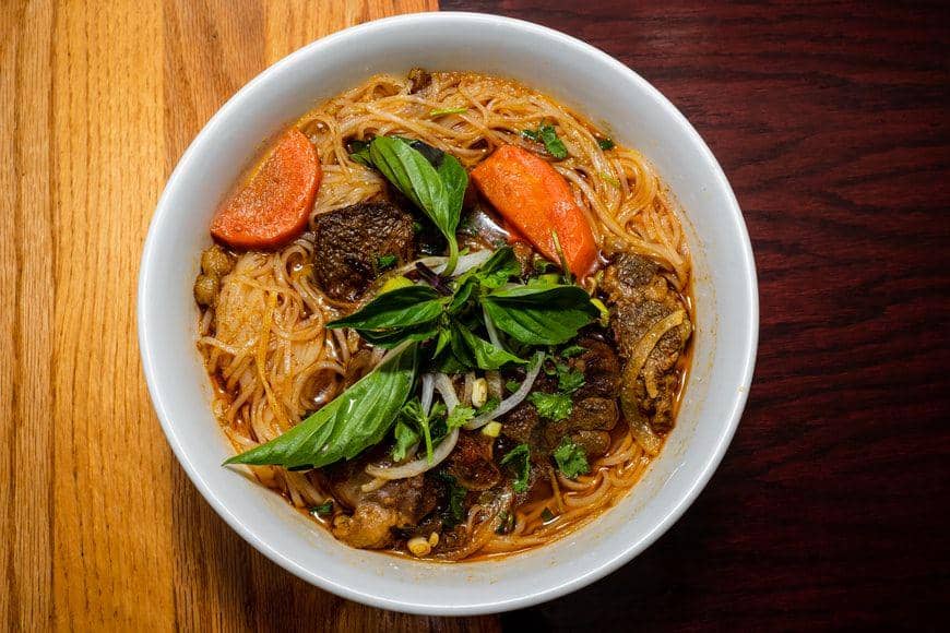 5 Sajian Terbaik Hasil Kombinasi Bihun dan Susu yang Maknyus Banget!