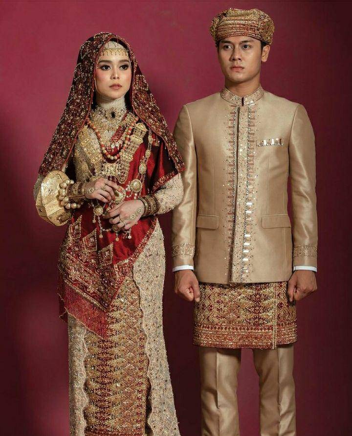 Lesti Kejora dan Rizky Billar. Instagram.com/lestykejora