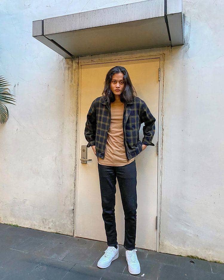 Ide padu padan ala model pria Rizal Rama (instagram.com/rizal_ramaa)