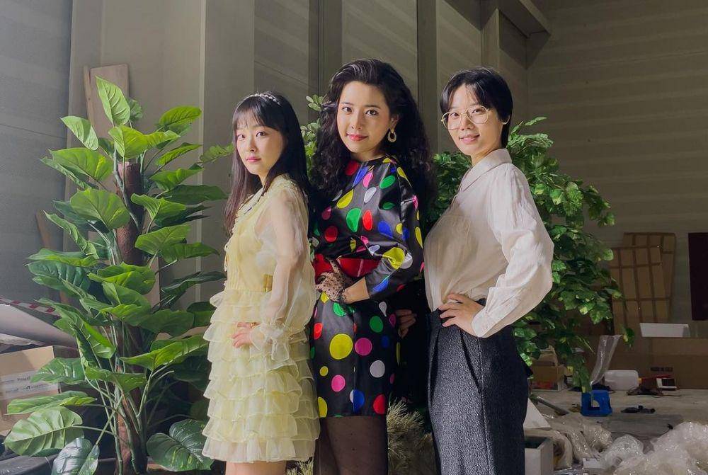 Choi Hee Jin, Jung Sin Hye, dan Kim Mi Soo  (instagram.com/bonheur_sinhye_may)