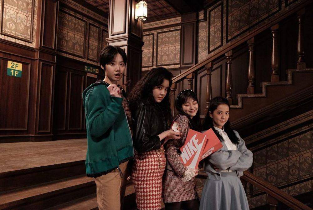 Kim Mi Soo, Jung Sin Hye, Choi Hee Jin, dan Ji Soo (instagram.com/heee_jjinn)